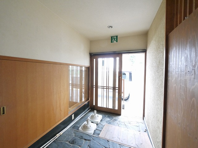 南郡山筒井店舗（667-2）の内装