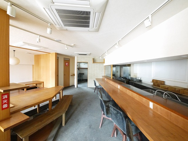 南郡山筒井店舗（667-2）の内装