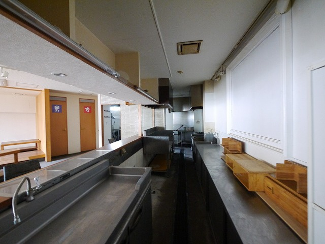 南郡山筒井店舗（667-2）の内装