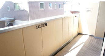 【バルコニー】