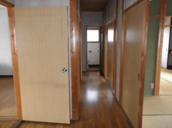 【内装】 【内装】