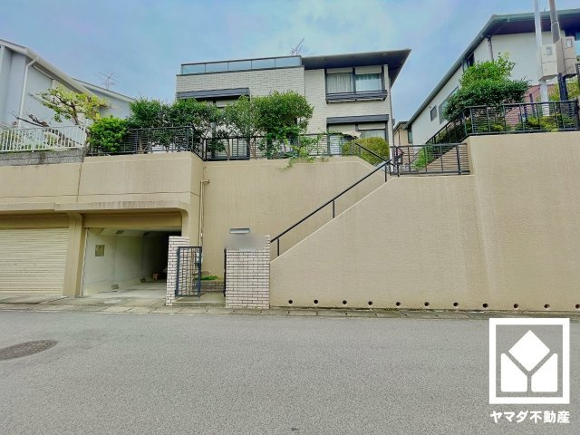 宇治市平尾台３丁目の外観