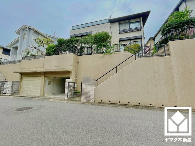 宇治市平尾台３丁目の外観