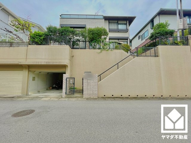 宇治市平尾台３丁目の外観