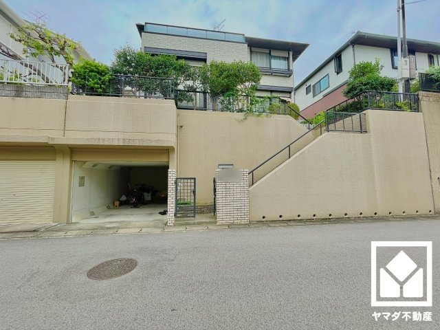 宇治市平尾台３丁目の外観