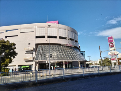イオン金沢八景店まで2000ｍ