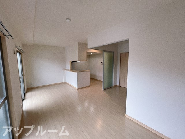 Charmant　Mukaiyamaの居間・リビング