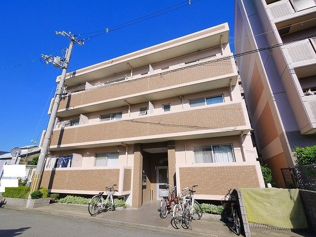 ＣＯＭＯ　ＨＯＵＳＥの外観|外観は落ち着いています