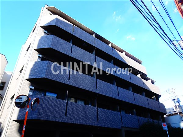 ルーブル渋谷初台の外観