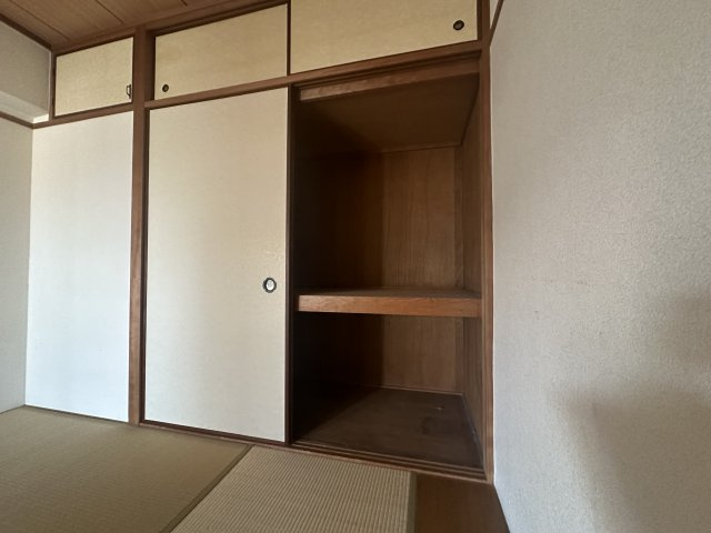 矢倉ハイツの収納