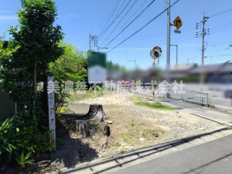 ６３３３５　岐阜市長良土地の外観