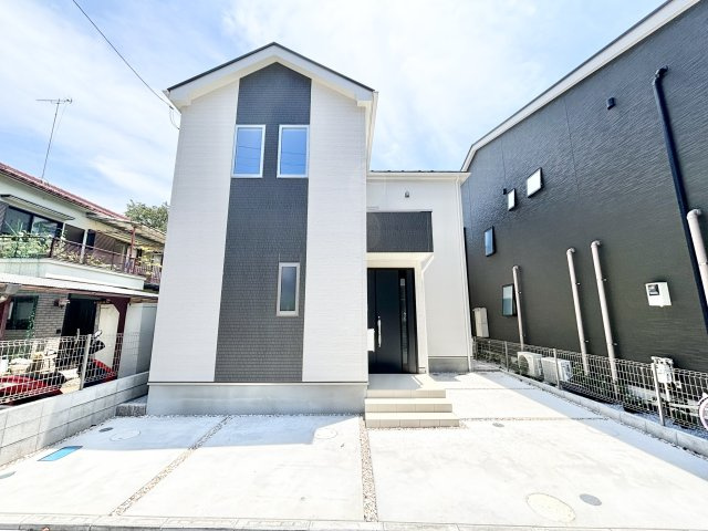 座間市ひばりが丘2丁目　新築の外観