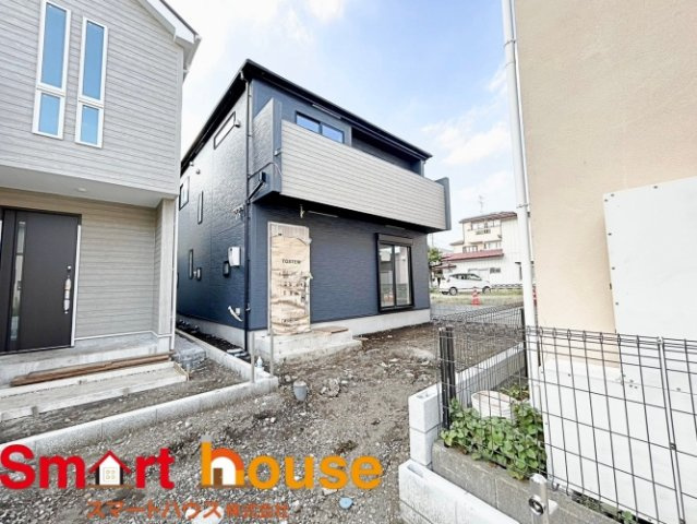 座間市ひばりが丘　新築の外観