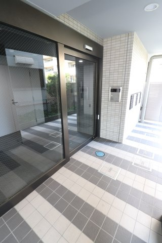 ｐｏｐｓのエントランス