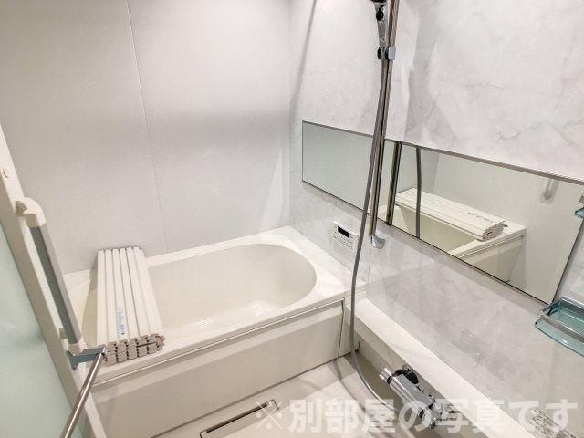 直方市知古１丁目の賃貸マンションの浴室