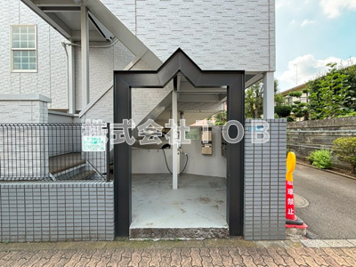 【エントランス】 | テニスヴィレッジⅡ