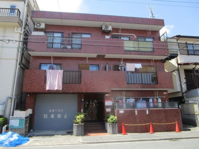【エントランス】 | シャトル岡崎