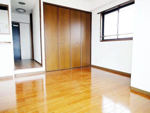 菊岡家　弁財天館の居間・リビング