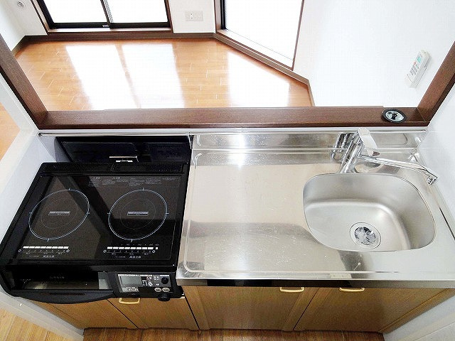 菊岡家　弁財天館のキッチン