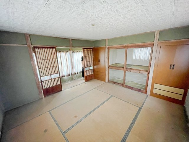 白河市双石板谷地　事務所・車庫の和室