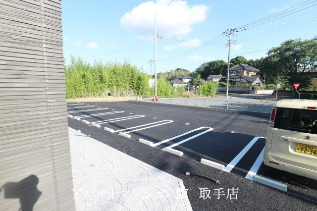 GraceAの駐車場