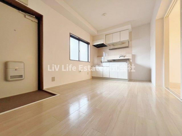 モンシャトー小金井成和の居間・リビング