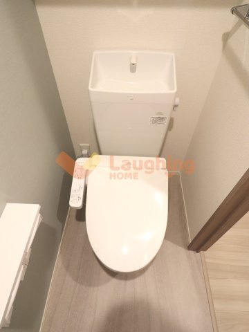 グランデシェチオ千本杉Ⅱのトイレ|ゆったりとした空間のトイレです
