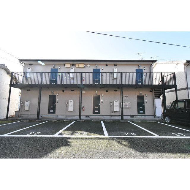 ロイヤルハイツE棟の駐車場|駐車場です