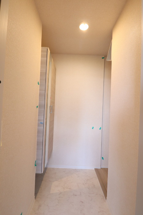 Sunny Hills B棟の玄関