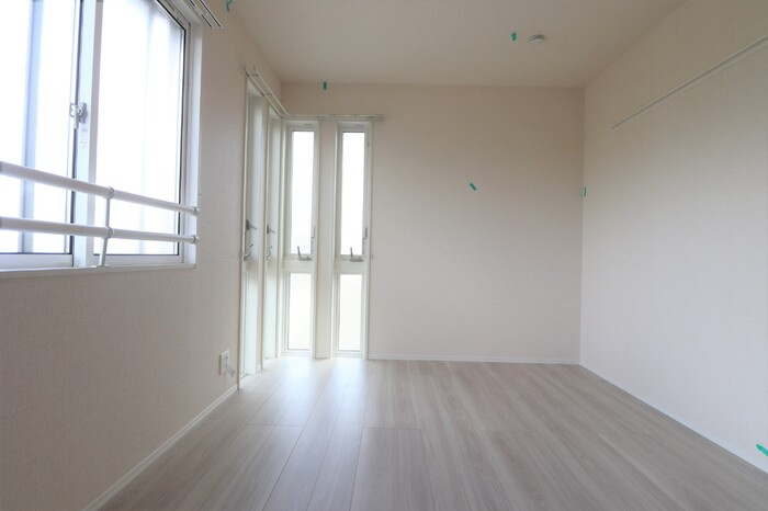 Sunny Hills B棟の居間・リビング