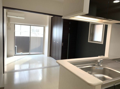 【居間・リビング】 | アクタス天神アネックスⅢ | 別号室の写真になります。現況優先。