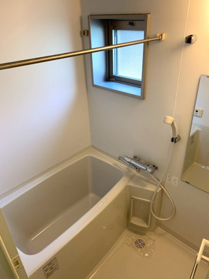 【浴室】 | アクタス天神アネックスⅢ | 別号室の写真になります。現況優先。