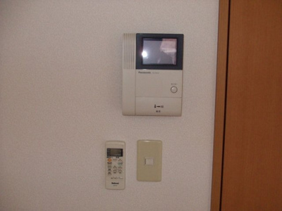 【セキュリティ】 | カーサ・クラーラ吉塚 | 別号室の写真になります。現況優先。