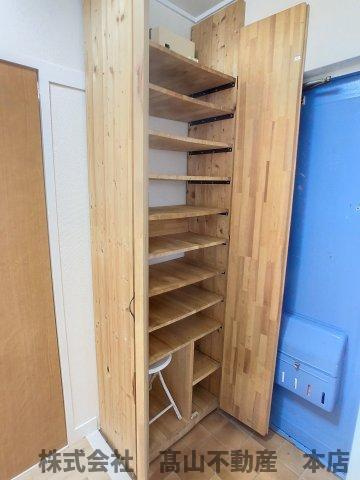 日の里東住宅1棟の収納