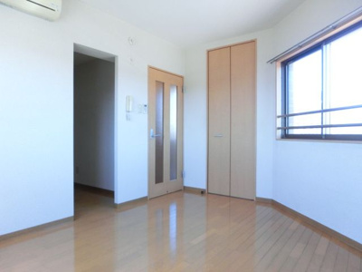 【洋室】 | SKⅡEL.GRANDE | 別号室の写真になります。現況優先。