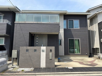 【外観】 | 福田　中古一戸建 | 南堺病院まで徒歩１４分！突然の体調不良やケガの時にも安心ですね！