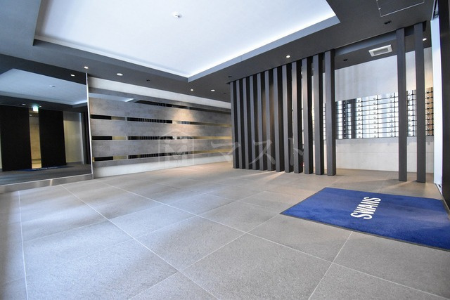 スワンズ谷町セントシティのロビー