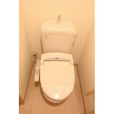 熊本市東区長嶺東９丁目のアパートのトイレ