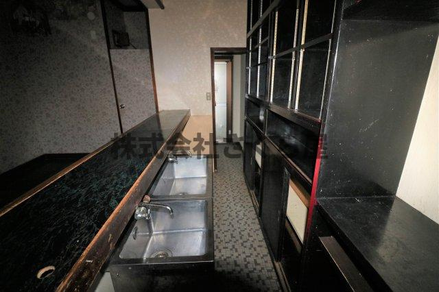 南銀座名店街のキッチン