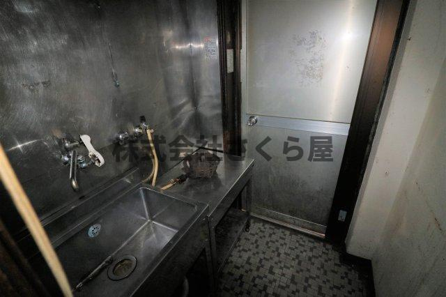 南銀座名店街のキッチン