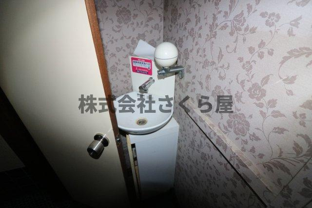 南銀座名店街の洗面所