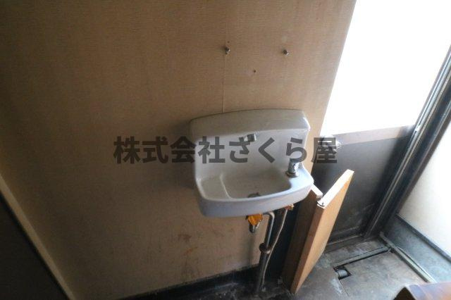 南銀座名店街の洗面所