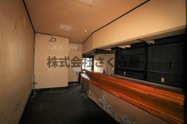 南銀座名店街の内装