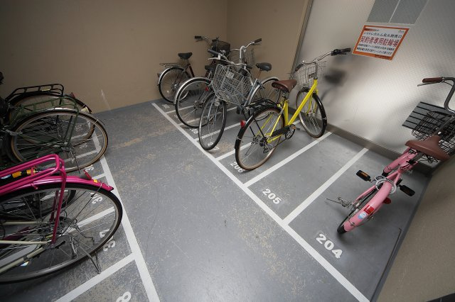 シャトレカルム烏丸鞍馬口のその他共用部分|駐輪場
