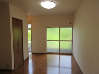 【居間・リビング】 | ファル