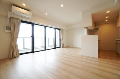 【居間・リビング】 | ザ・パークハウス赤坂タワーレジデンス　HPに初期費用掲載「プライスホーム」で検索！