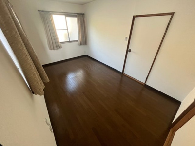 【洋室】 | 国分本町七丁目戸建