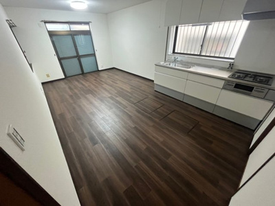 【居間・リビング】 | 国分本町七丁目戸建