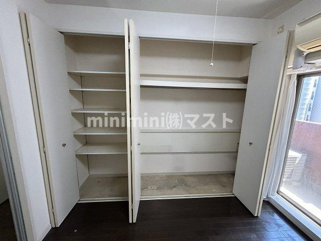 ビエラ江戸堀の収納