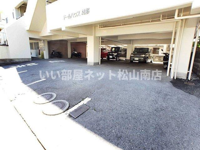 【駐車場】 | ドールハウス雄郡